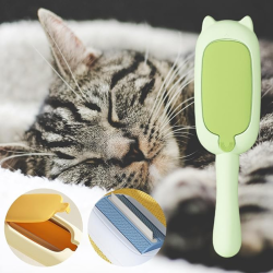 PRACTICAL PET BRUSH